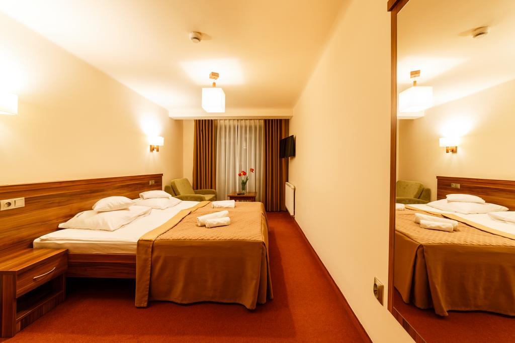 Hotel Sanvit Lake Resort&Spa Okuninka Buitenkant foto